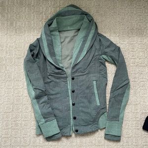 Lululemon sweater (size 2)